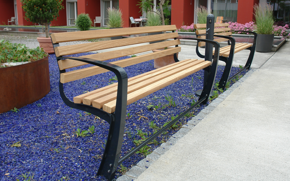 Vivanti  Seniorenbank Holz mit Rückenlehne 3-Sitzer
