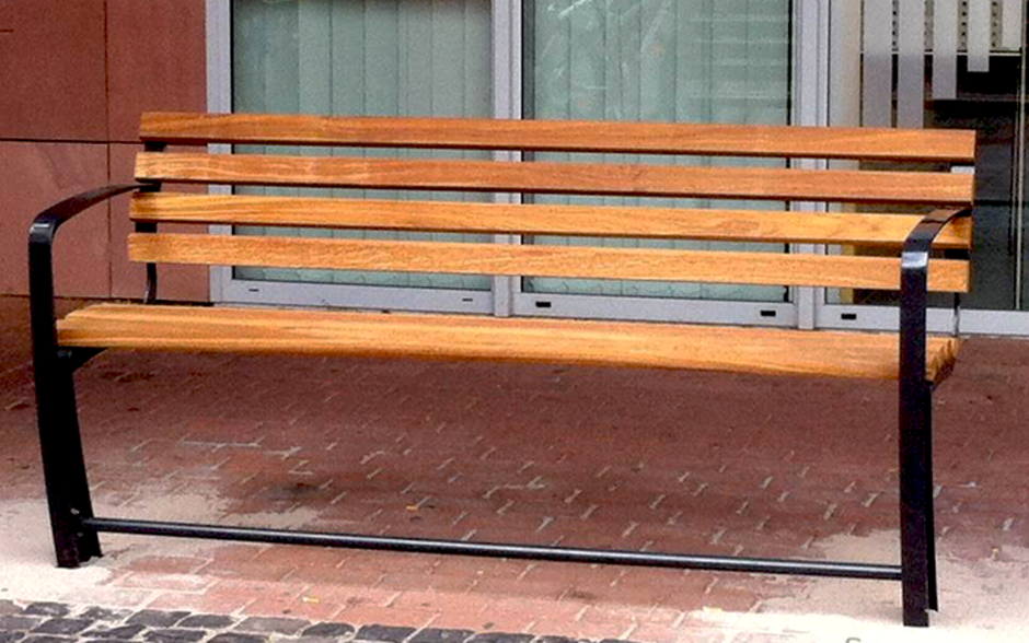 Vivanti  Seniorenbank Holz mit Rückenlehne 3-Sitzer